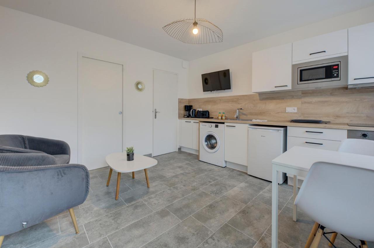 Les Forges 2 Pieces Rdc Apartment Avoine Exterior photo